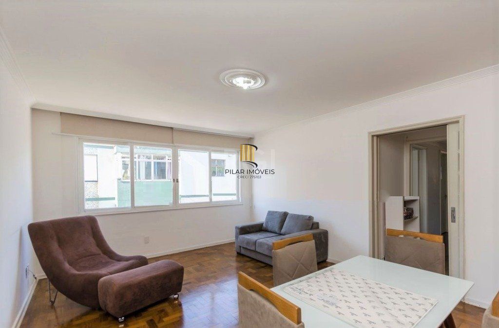 Apartamento para Venda - 128m², 3 dormitórios, 1 vaga - Menino Deus