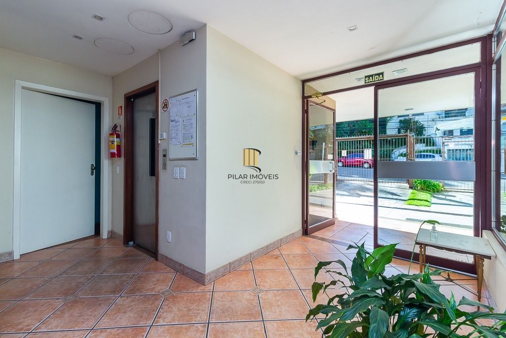 Apartamento à venda com 2 quartos 73 m²