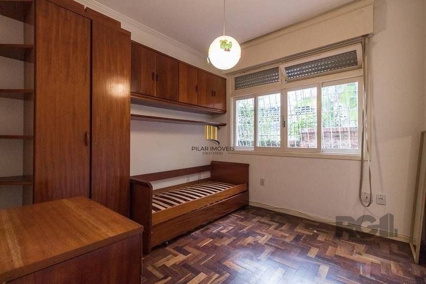 Apartamento 126m² - Semi mobiliado, 3 dormitórios, 1 vaga no bairro Moinhos de Vento