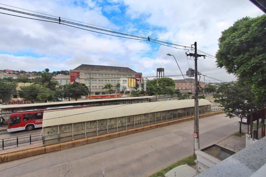 Apartamento para Venda - 48m², 2 dormitórios, 1 vaga - Teresópolis