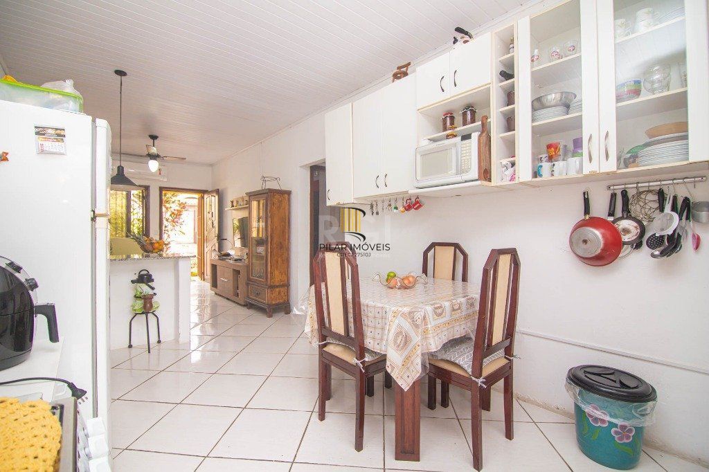 Casa 2 Dormitório(s) Bairro Bom Jesus