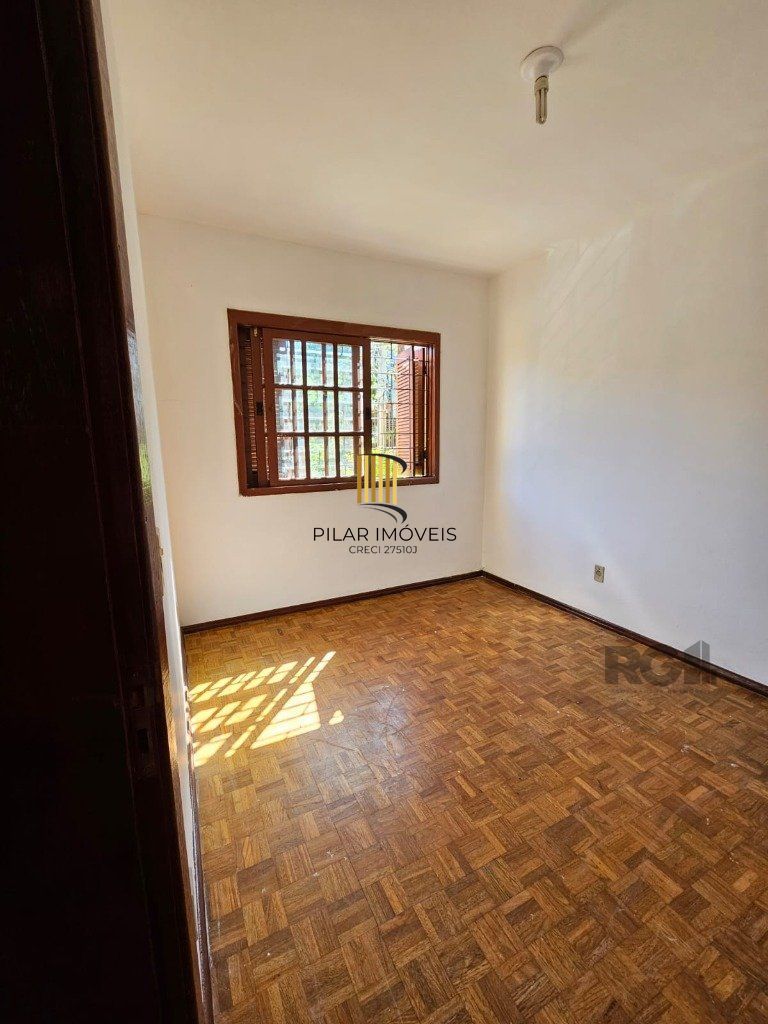 Casa para Venda - 248.56m², 5 dormitórios, 2 vagas - Teresópolis