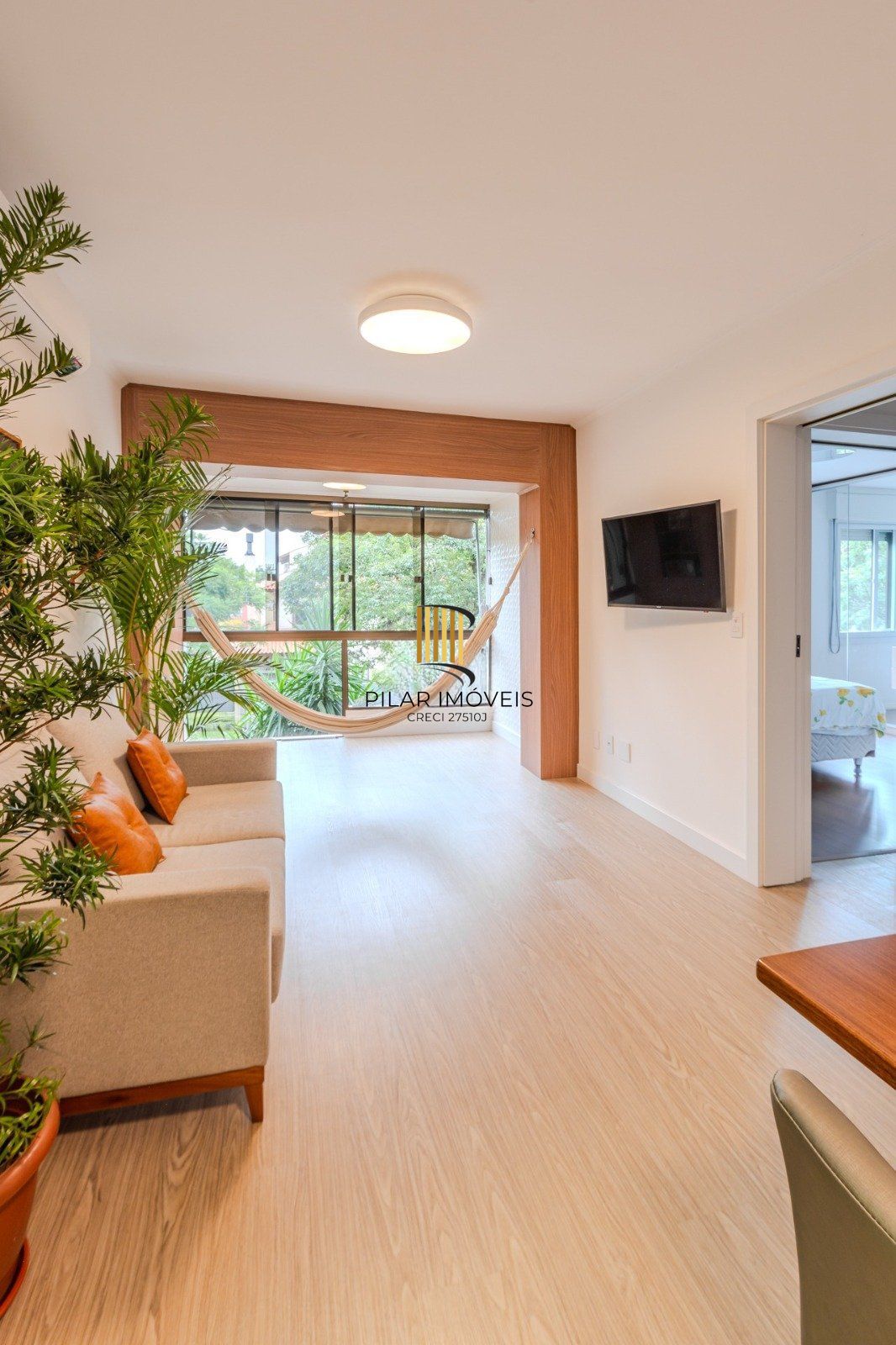 Apartamento de 3 dormitórios á venda no Bairro Cristal, Porto Alegre