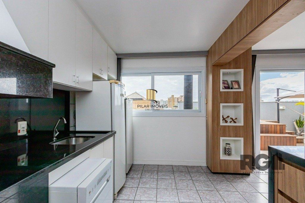 Cobertura para Venda - 191.89m², 3 dormitórios, sendo 1 suites, 1 vaga - Centro Histórico