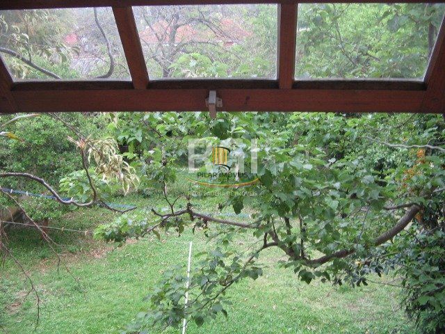 Casa para Venda - 260m², 3 dormitórios, sendo 1 suites, 7 vagas - Nonoai