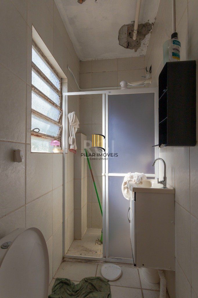 Casa 4 Dormitório(s) Bairro Glória