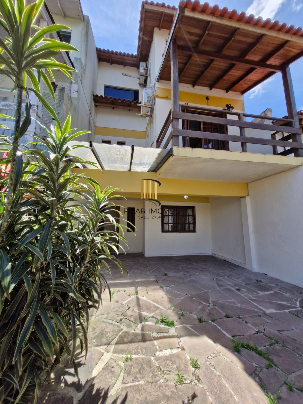 Casa 3 dormitórios Bairro Nonoai - Pilar Imóveis