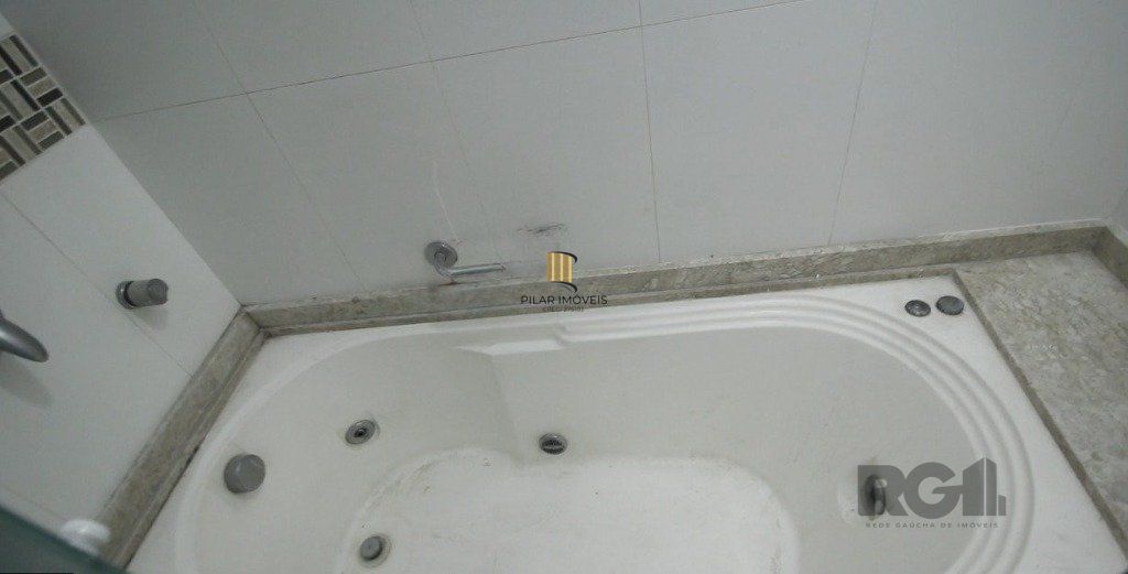 Apartamento com 3 quartos, 1 vaga e 67.88m² no bairro Cavalhada - Porto Alegre
