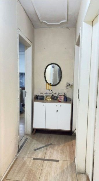 Casa com 3 dormitórios e edícula nos fundos no bairro Nonoai.