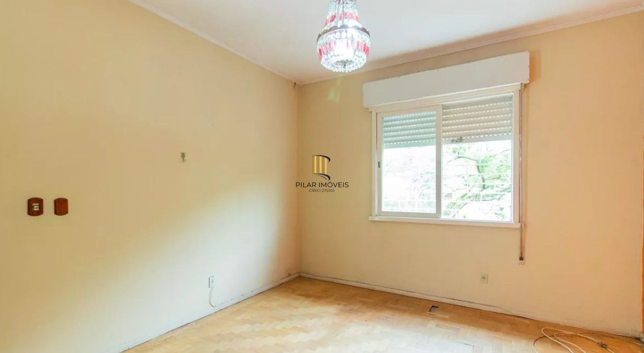 Casa 3 dormitórios Bairro Teresópolis