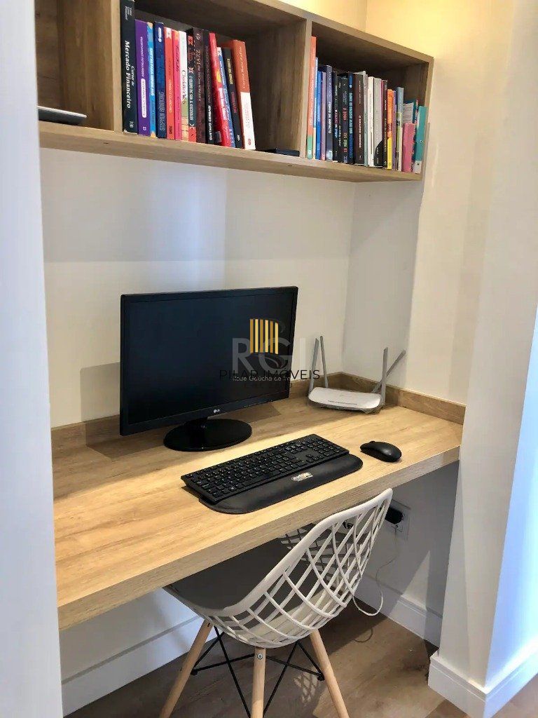 105m²  3 dormitórios  1 suites  1 vaga vista para o mar - Prainha