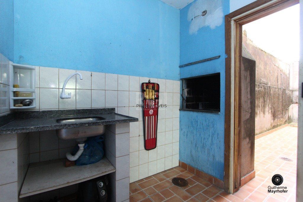 Casa para Venda - 400m², 5 dormitórios, sendo 1 suites, 3 vagas - Jardim Itu Sabará