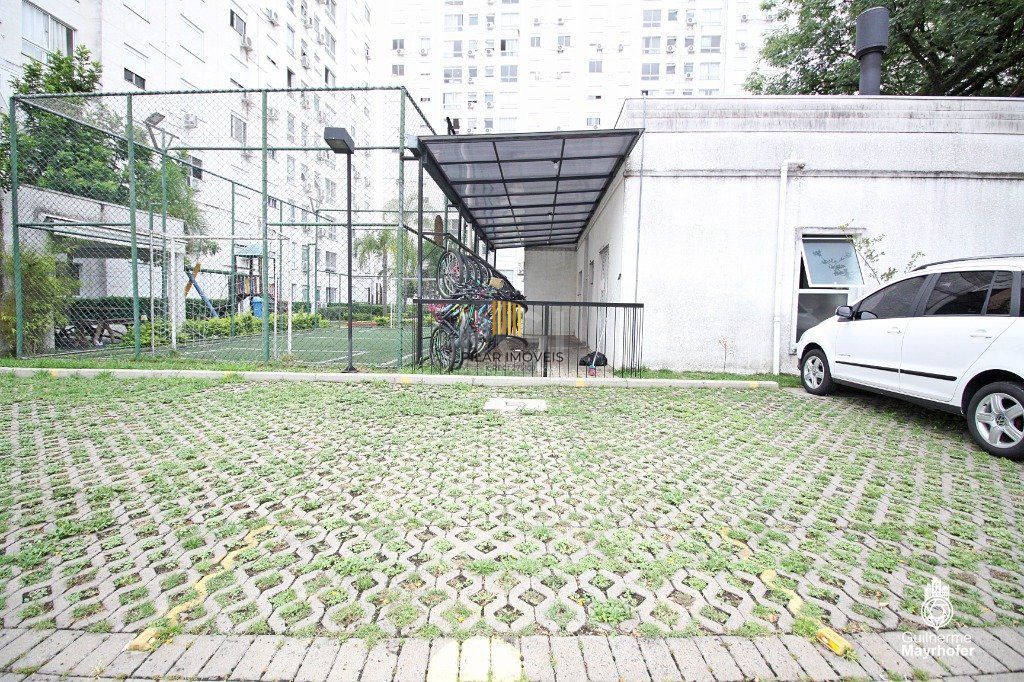 Apartamento para Venda - 70m², 3 dormitórios, sendo 1 suites, 1 vaga - Partenon