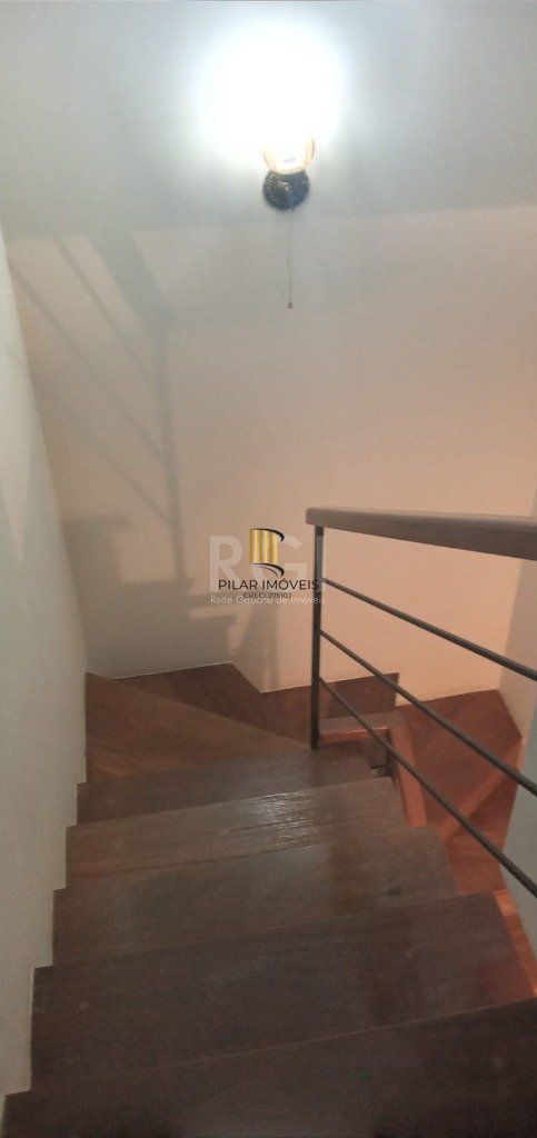 Casa Condominio para Venda - 107.98m², 3 dormitórios, sendo 1 suites, 1 vaga - Teresópolis