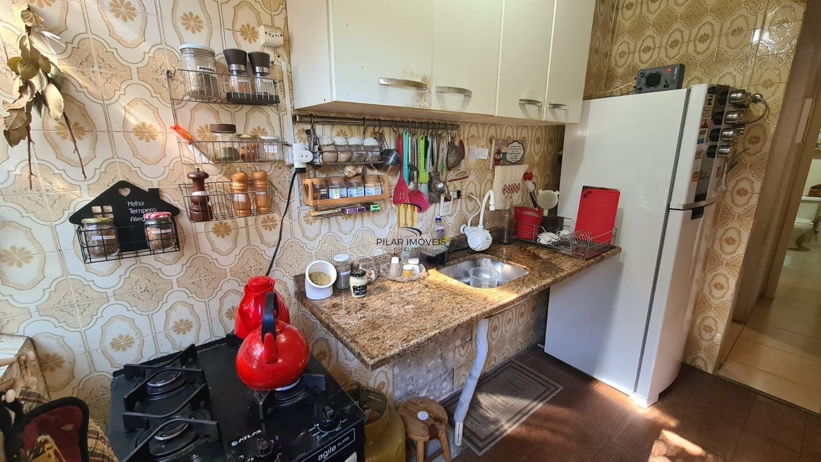 Casa com 4 dormitórios, 2 vagas e 300m² á venda