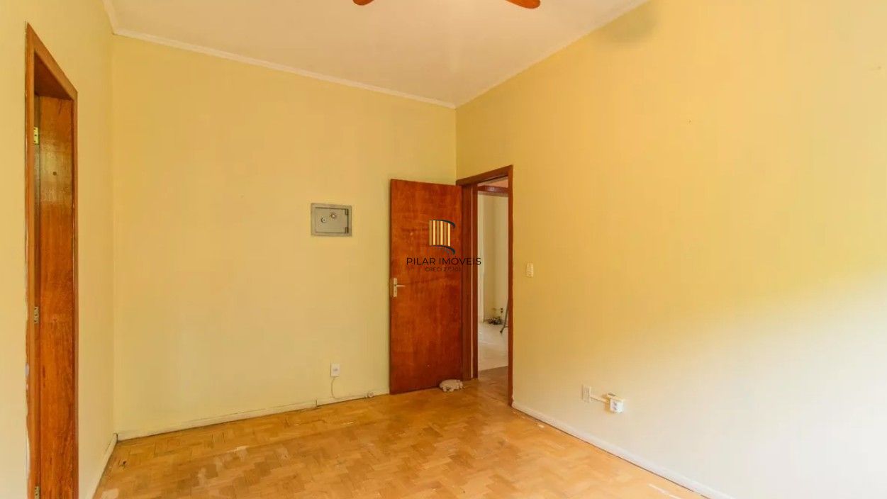 Casa 3 dormitórios Bairro Teresópolis