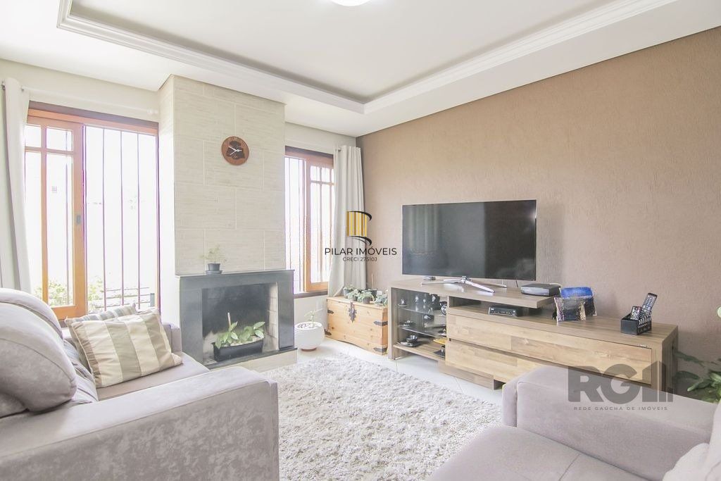 Casa 115m² - 3 dormitórios, 3 vagas no bairro Jardim Leopoldina - Pilar Imóveis