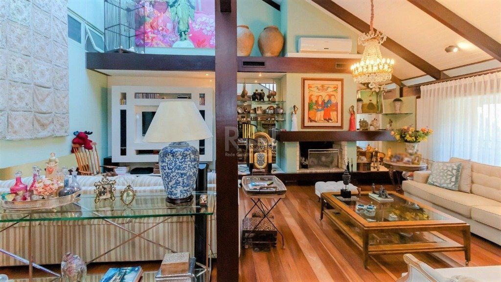 Casa De 602m²,  Bairro Bela Vista