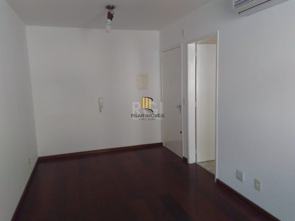 Apartamento para Venda - 54.71m², 2 dormitórios, 1 vaga - Teresópolis