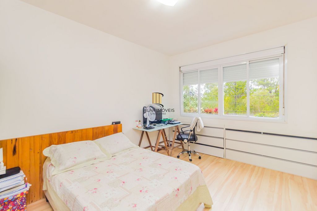 Casa em Condomínio 3 dorms à venda Avenida Juca Batista, Hípica - Porto Alegre