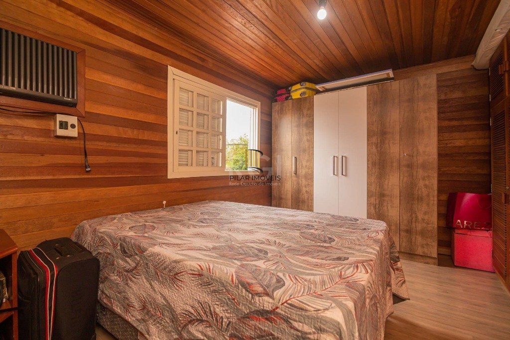 Casa 3 Dormitório(s) Bairro Jardim São Pedro
