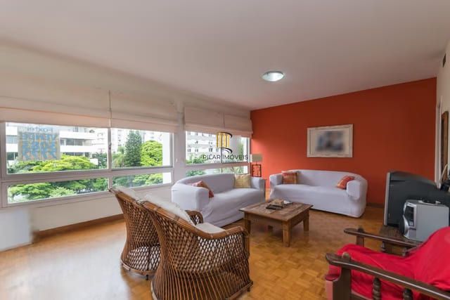 Apartamento 4 dorms à venda Rua Vinte e Quatro de Outubro, Moinhos de Vento - Porto Alegre - Pilar Imóveis