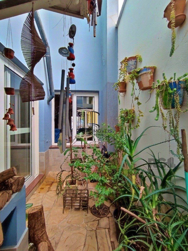 Casa 4 quartos no bairro Partenon, em Porto Alegre