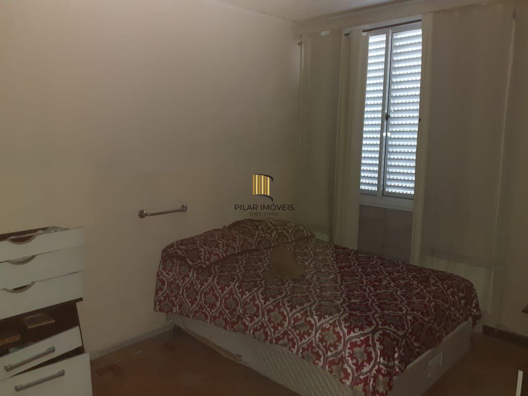 Casa com 3 quartos, 4 vagas e 159m² - Rua General Caldwell - Menino Deus, Porto Alegre