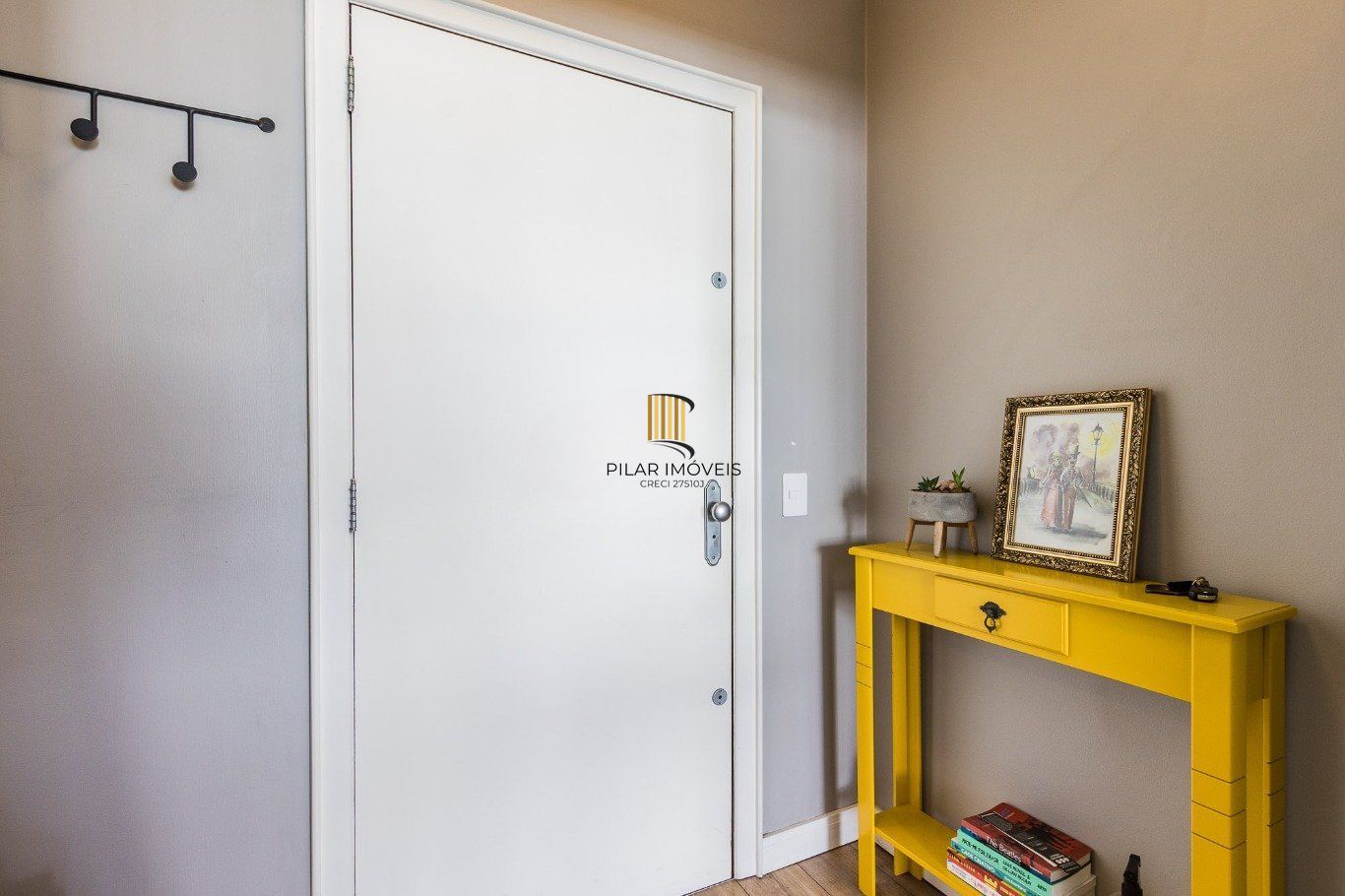 Apartamento com 3 quartos e 147m² à venda em Moinhos de Vento, Porto Alegre.