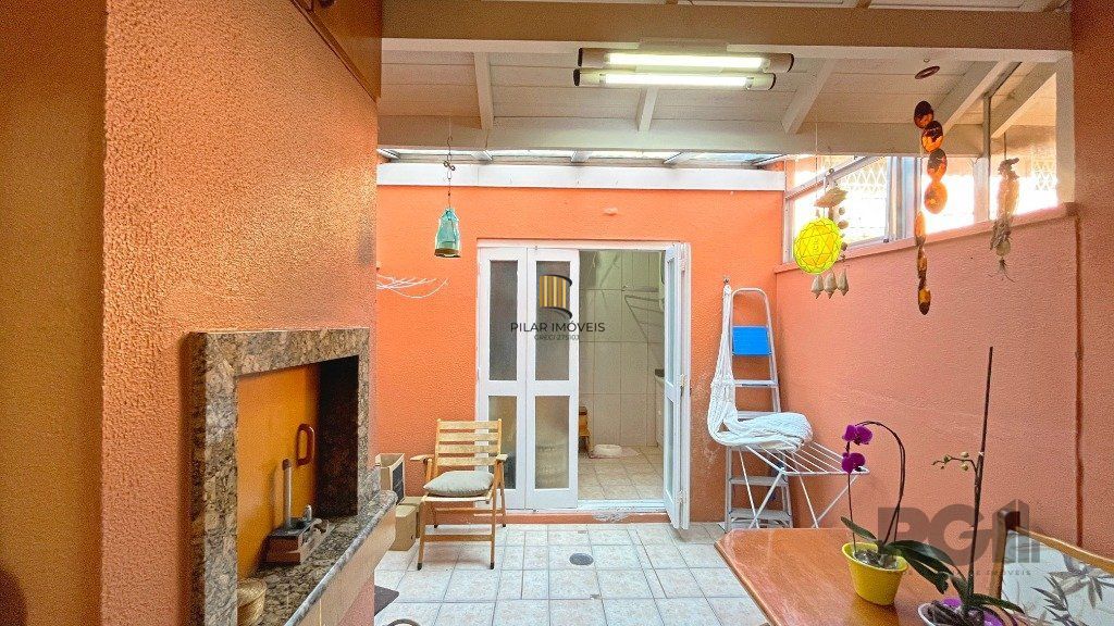 Casa Condominio 3 Dormitório(s) Bairro Teresópolis