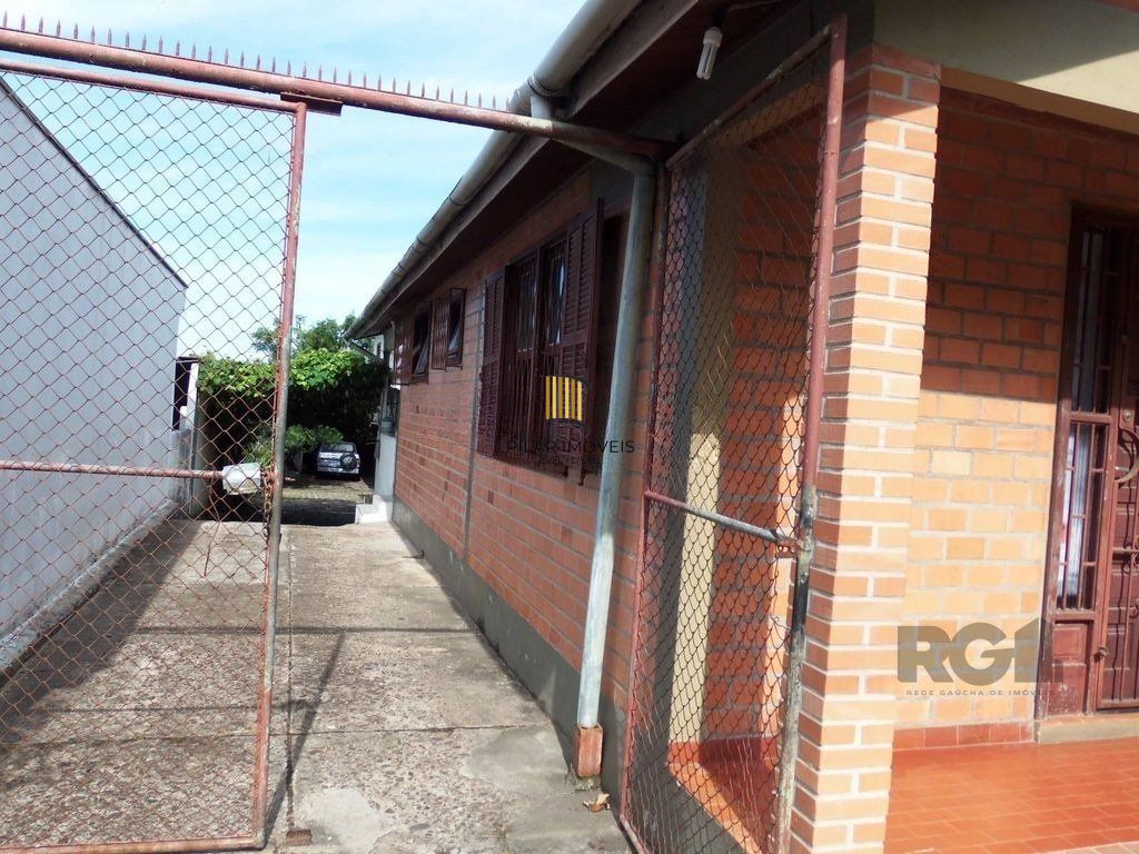 Casa 4 dormitórios no bairro Bom Jesus