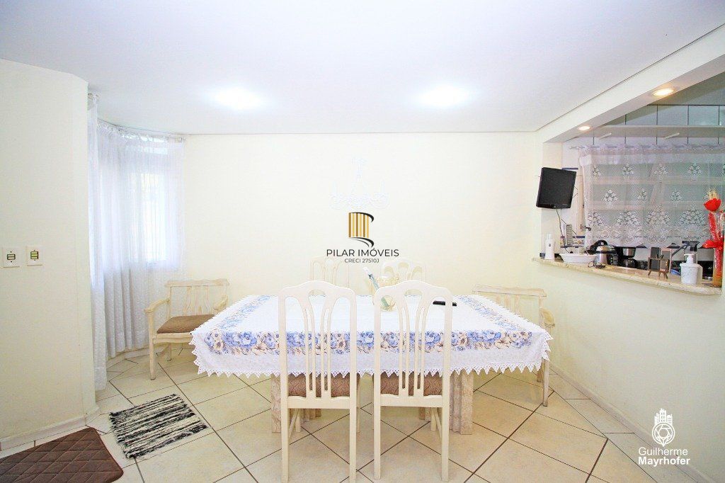 Casa para Venda - 130m², 3 dormitórios, sendo 1 suites, 4 vagas - Sarandi