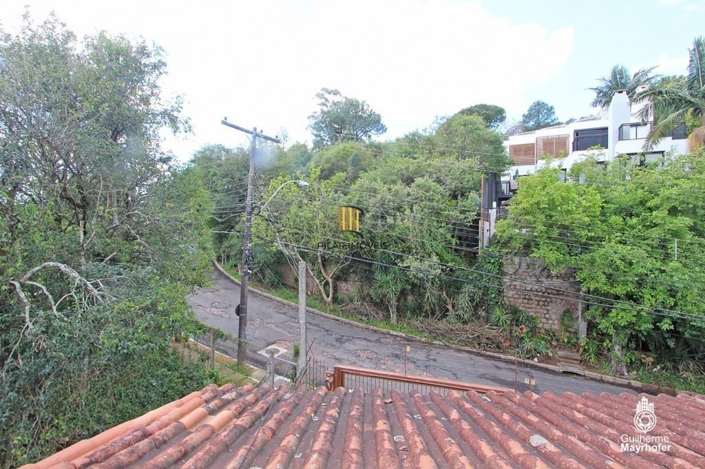 Casa para Venda -  3 dormitórios, sendo 1 suites, 2 vagas - São Caetano