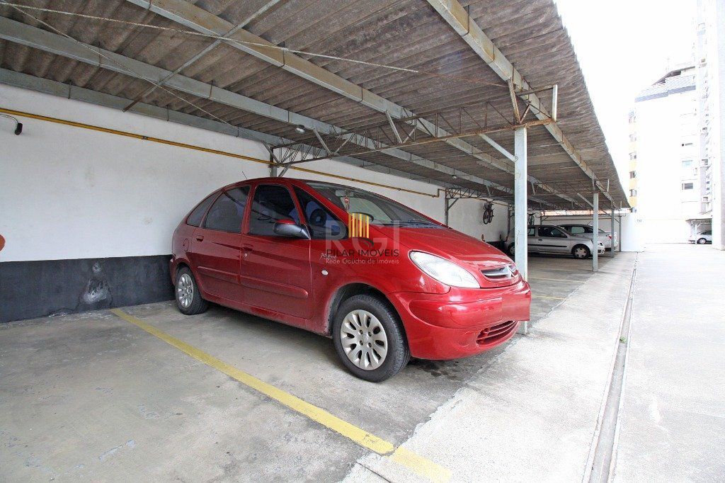 Apartamento para Venda - 72m², 2 dormitórios, 1 vaga - Passo da Areia