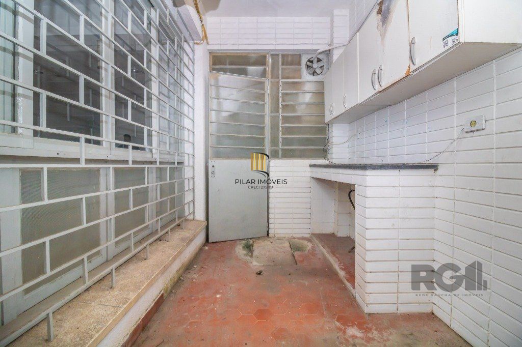 Casa 5 dormitórios no bairro Farroupilha