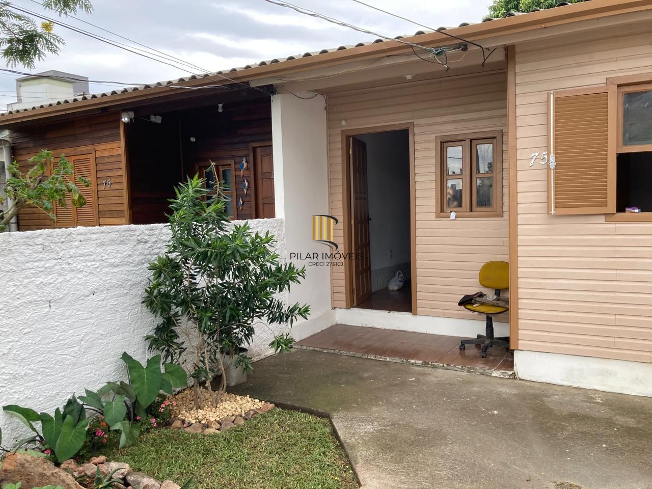 CASA BEM LOCALIZADA NA CAVALHADA EM FRENTE AO CECOPAM