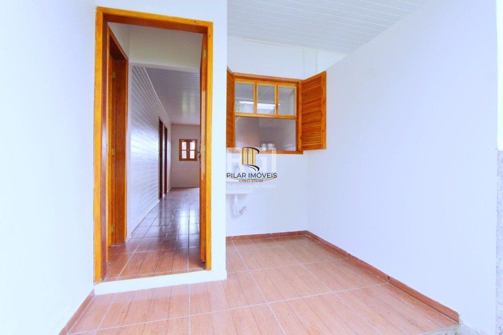 CASA BEM LOCALIZADA NA CAVALHADA EM FRENTE AO CECOPAM