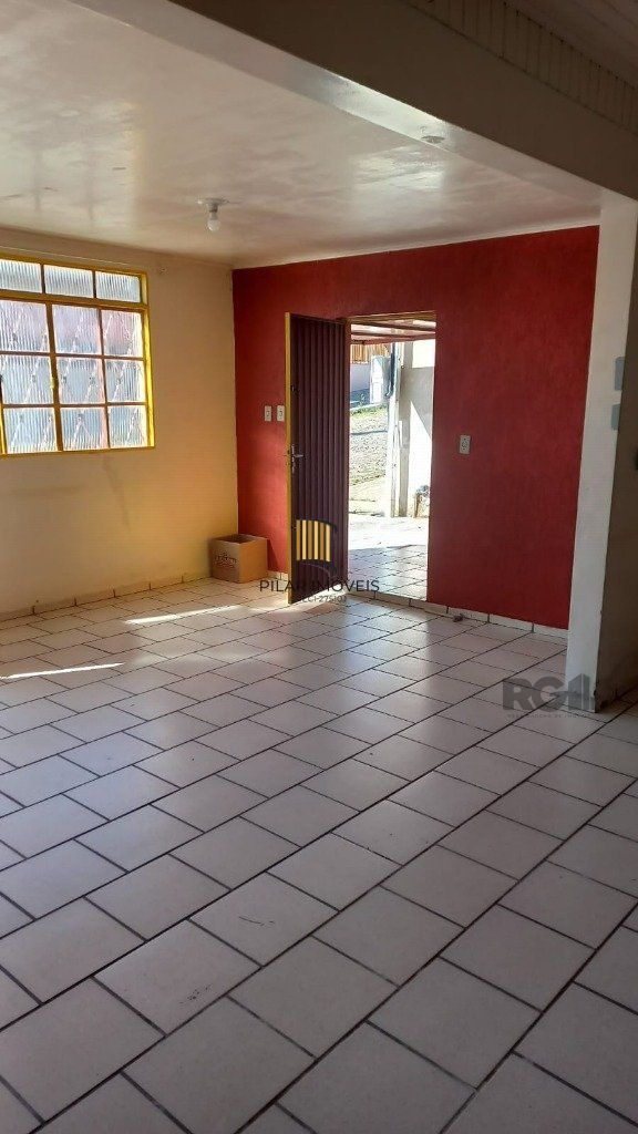 Casa 3 Dormitório(s) Bairro Santa Corona