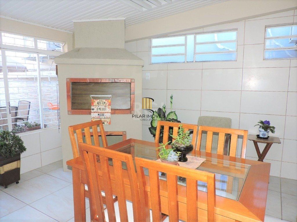 Apartamento para Venda - 111m², 3 dormitórios, sendo 1 suites, 1 vaga - Petrópolis