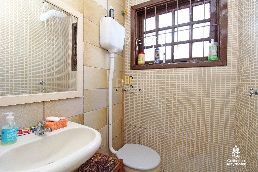 Casa para Venda - 202m², 4 dormitórios, sendo 1 suites, 3 vagas - Petrópolis