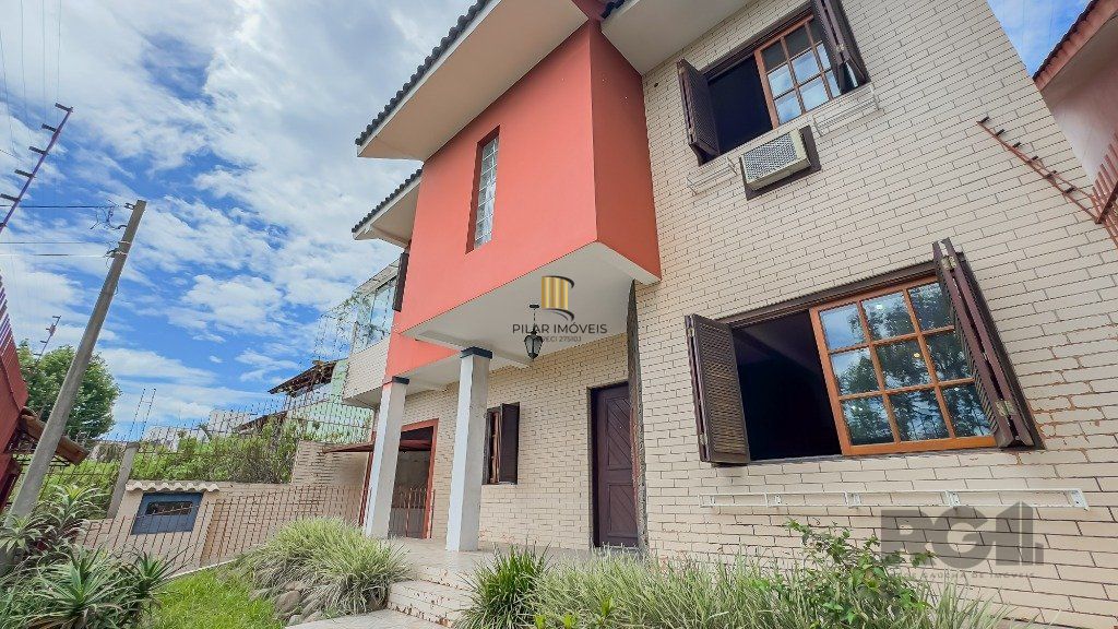 Casa 4 dormitórios no bairro Jardim Itu - Pilar Imóveis