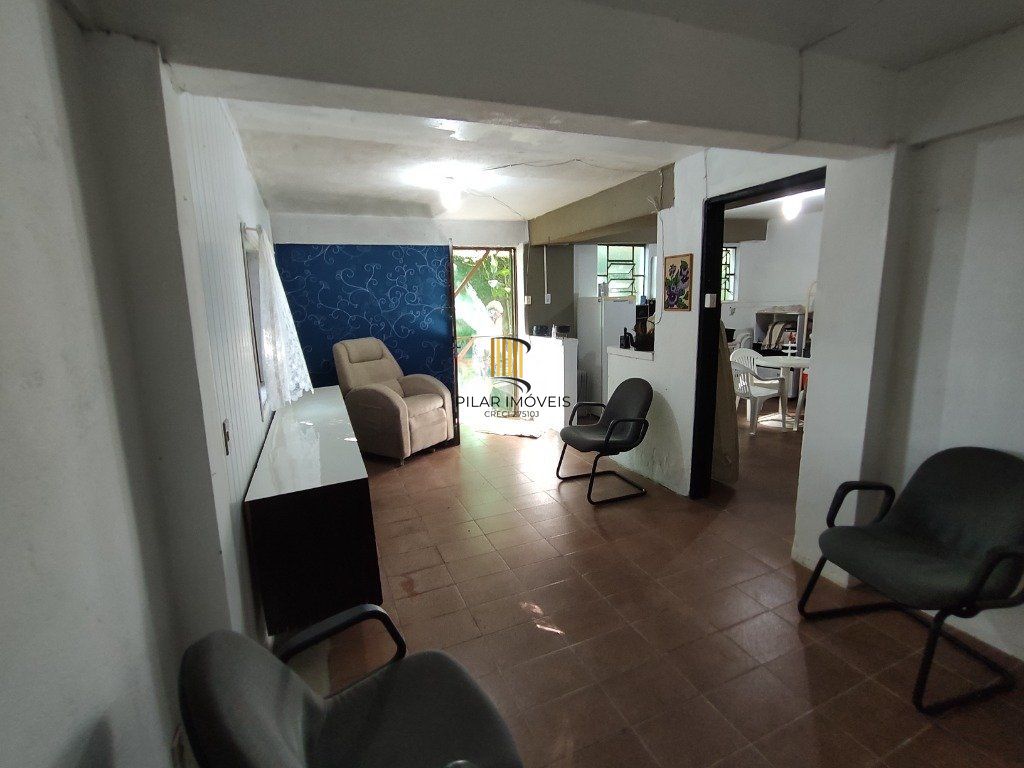 Casa para Venda - 134m², 2 dormitórios, 1 vaga - Nonoai