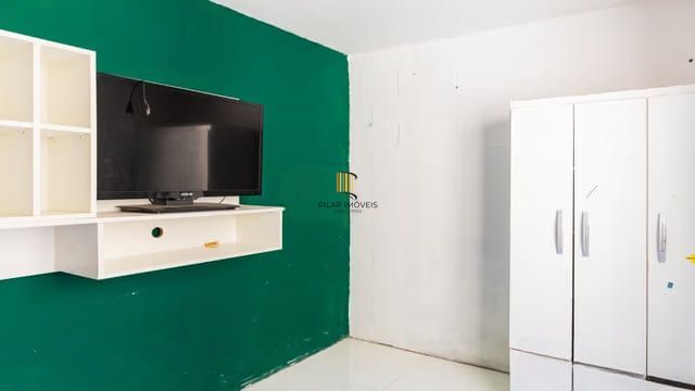 Apartamento de 2 dormitórios à venda no Bairro Partenon, Porto Alegre.