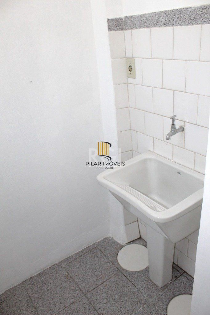 Apartamento para Venda - 69m², 2 dormitórios, Nonoai