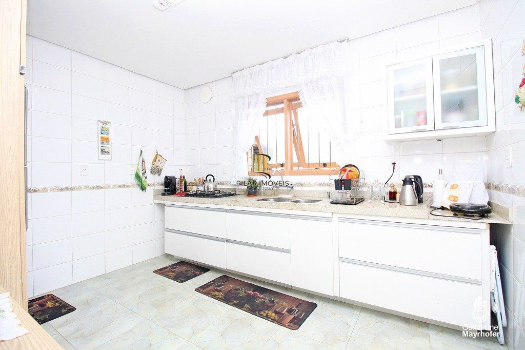 Casa para Venda - 354.24m², 3 dormitórios, sendo 1 suites, 3 vagas - Bom Jesus