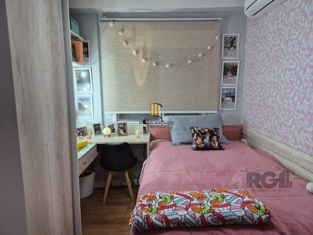 Apartamento 03 dormitorios com suite em Porto Alegre=RS