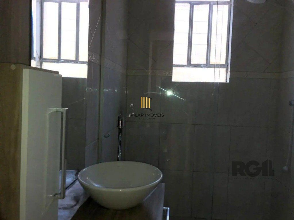 Casa com 3 dormitórios no bairro Rubem Berta