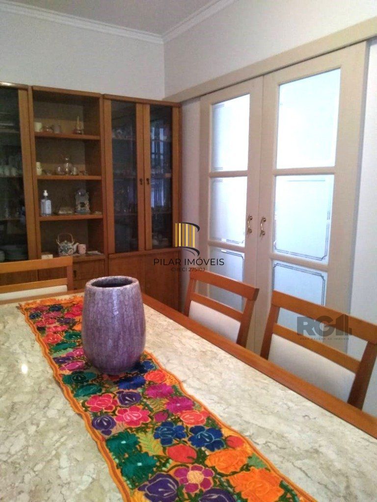 Apartamento 129m² - 3 dormitórios, 3 banheiros e 1 vaga de garagem no bairro São João