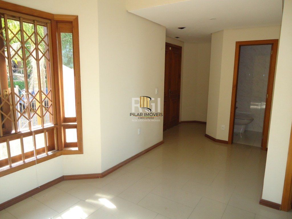 Casa 3 dormitórios no bairro Teresópolis