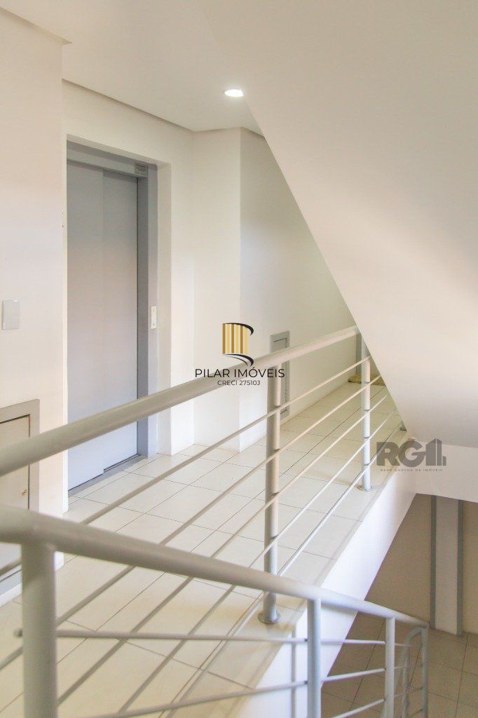 Apartamento para Venda - 59m², 2 dormitórios, sendo 1 suites, 2 vagas - Santa Tereza